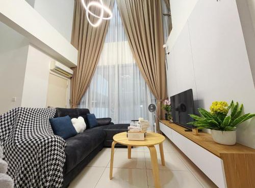 Econest Eco Botanic Muji Style Duplex 3BR Educity