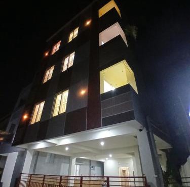 ECR Holiday Stay
