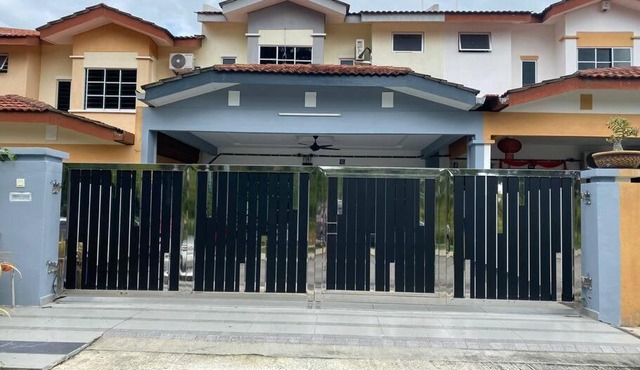 EE Summer Guest House 2.0