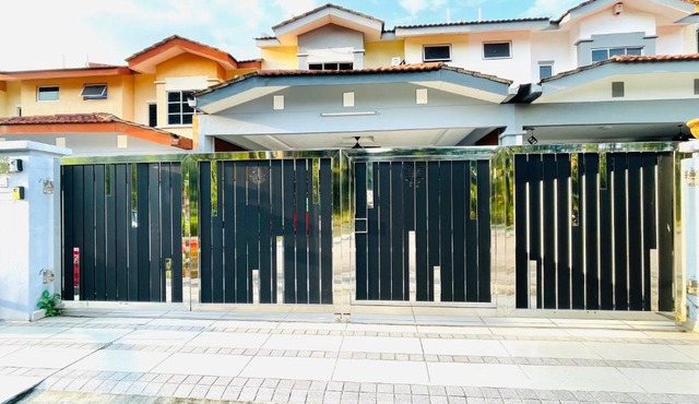 EE Summer Guest House 2.0