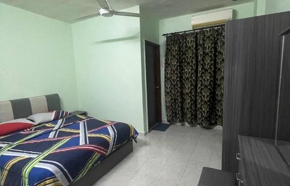 Elvina Guesthouse @ Laguna Condo Resort PD