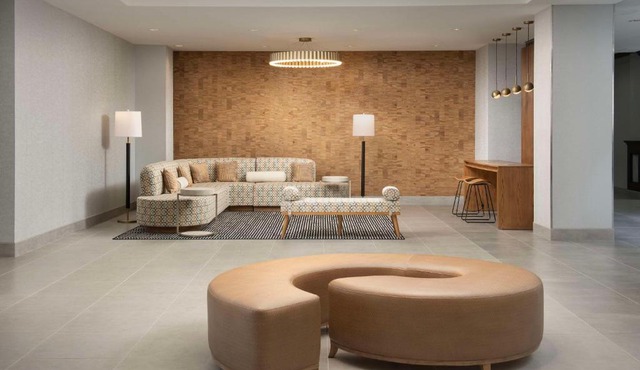 Embassy Suites by Hilton Dulles North Loudoun in Ashburn
