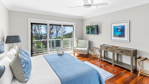 Emerald View in Forster