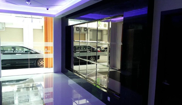 Eminent Hotel