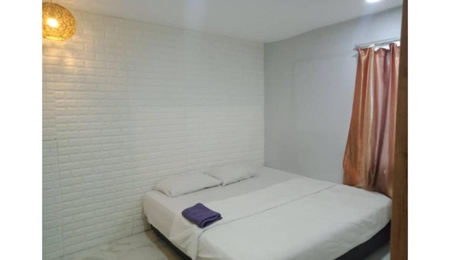 EXPRESS OYO HOTEL