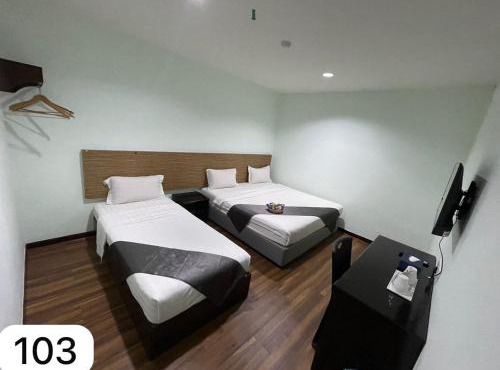 Ezzyhome Taman Molek