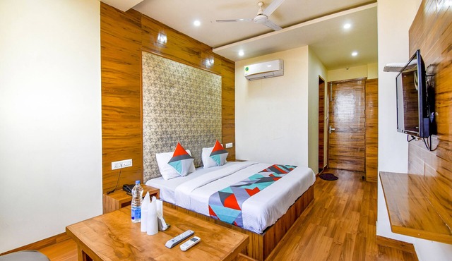 FabHotel Black Diamond