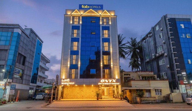 FabHotel Cozzy Inn - Jayanagar