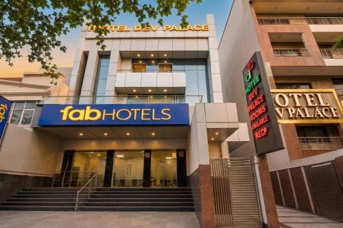 FabHotel Dev Palace II - Nr Ashok Vihar