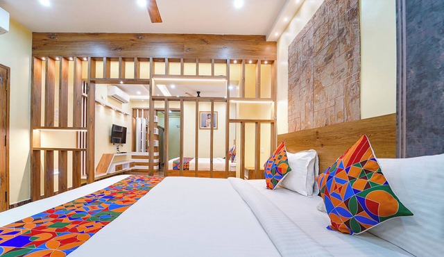 Fabhotel Ink