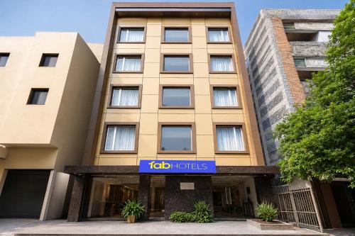 FabHotel Karol Bagh Residency - Nr Karol Bagh Market