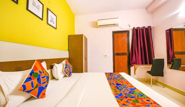 FabHotel Royal Discovery