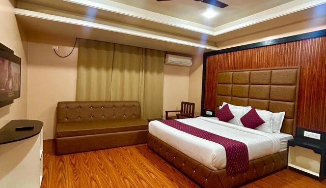 Fair Mount, Airport Road, Humhama Srinagar