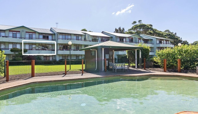 Fathoms 7 - Beach, Pool, Tennis and Wifi -Linen Provided