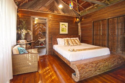 Fig Tree Hills Resort (花果山度假村)