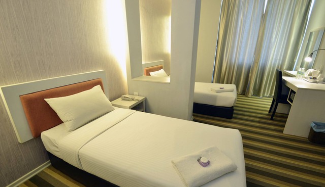 First Residence Hotel