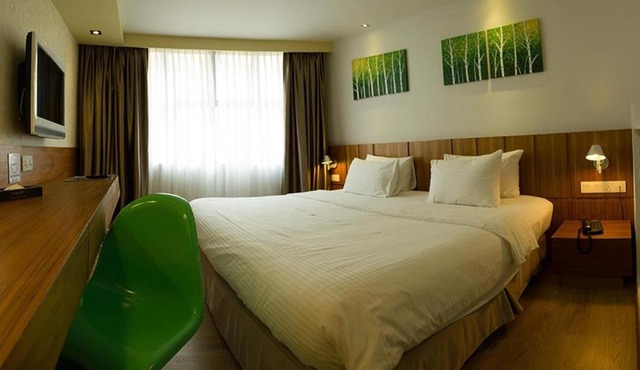 French Hotel