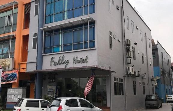 Fully Hotel Desa Tebrau