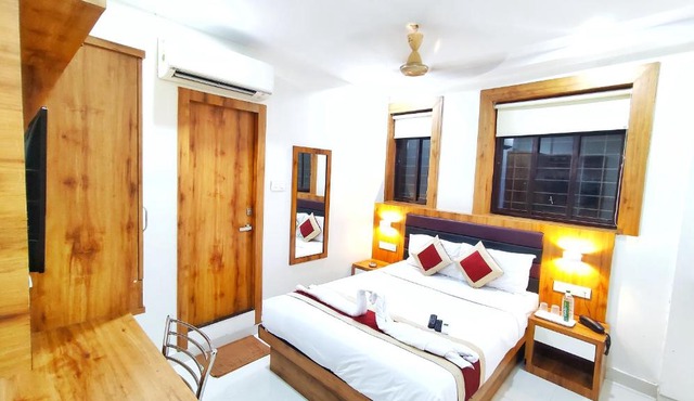 Gateway Suites