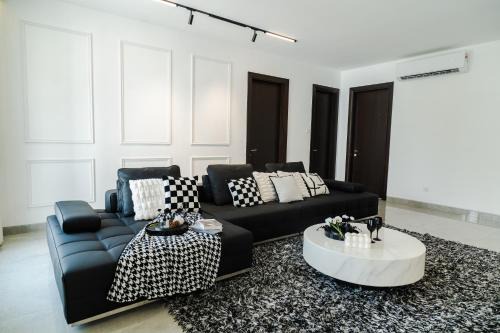 Georgetown Makloom Home KTV & Jacuzzi