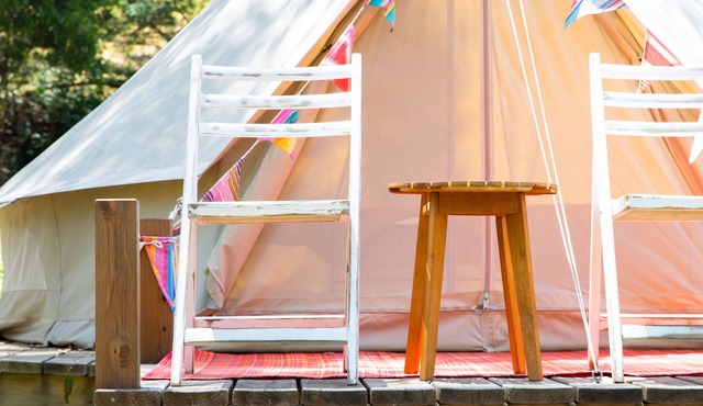 Glamping at Iluka Retreat - Deck Included in Shoreham