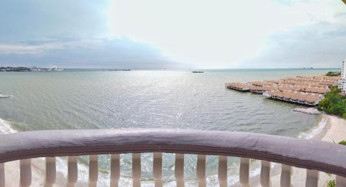 Glory Beach Resort 2Room & 3Room Private Units