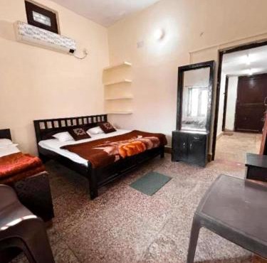 Goroomgo Homestay Haldwani