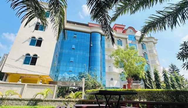 Grand Selim Resort & Tour