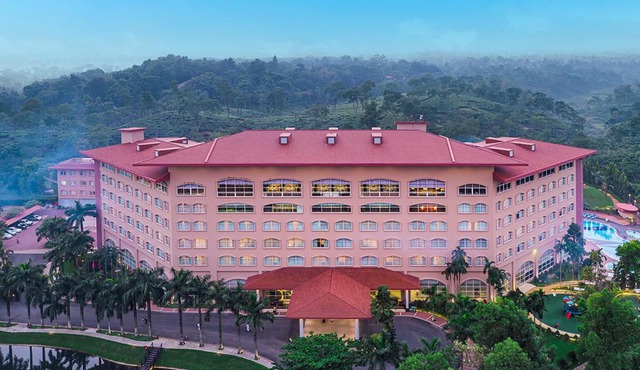 Grand Sultan Tea Resort & Golf