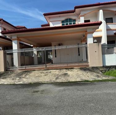 Green Tree Homestay
