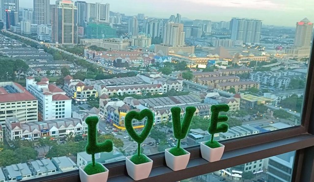 Greenfield Residence Sunway 2-5 Pax by Convivial Staycation B08