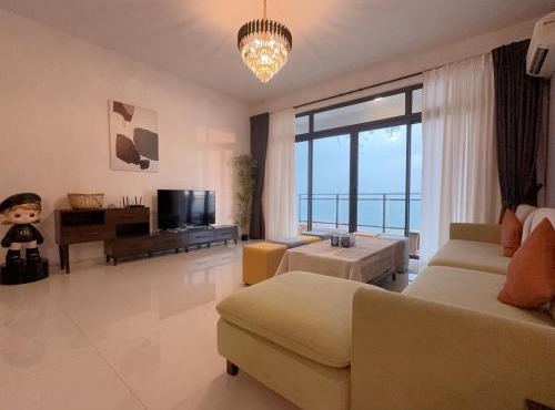 GYDEN STAYCATION PARTY HOME #Regalia Park Forest City for 13-15 Pax