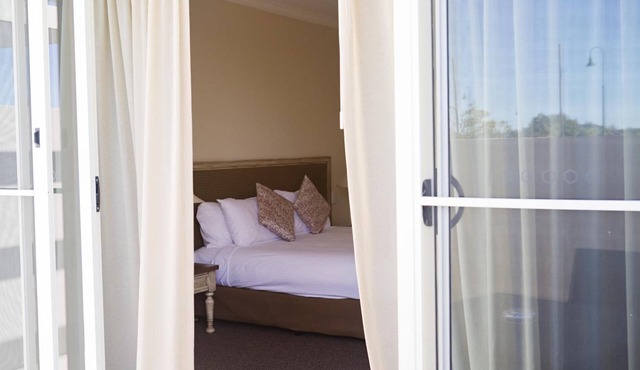 Harrington River Lodge