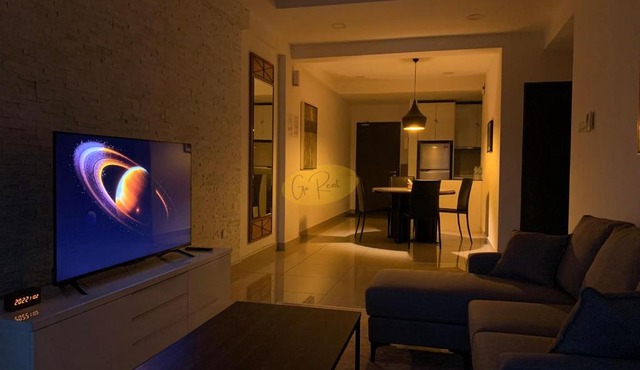 Haus on Main @ Midori Green Condominium