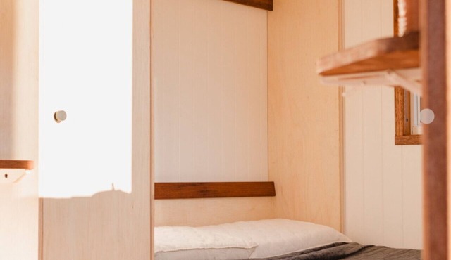 Hawthorne Park Tiny Home in Hawthorne