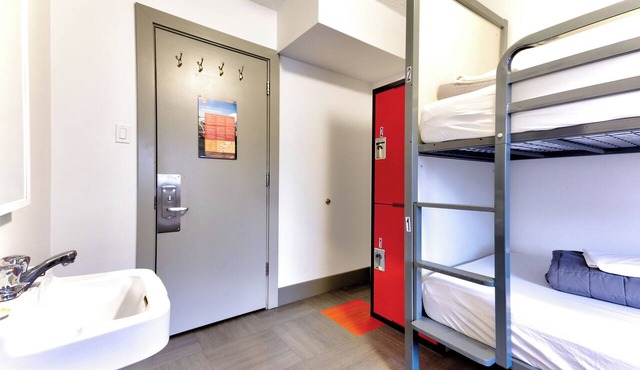 HI Edmonton - Hostel in Edmonton