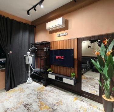 HI Studio Mesahill Premier - KLIA - Bathtub - WIFI & NETFLIX
