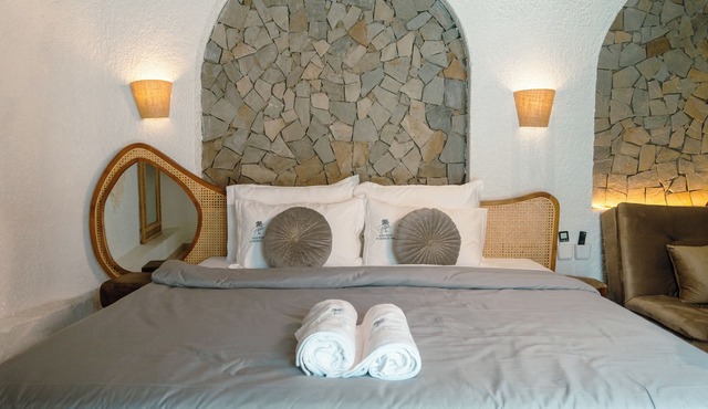 Hidden Beach Resort by Greenleaf Aqua