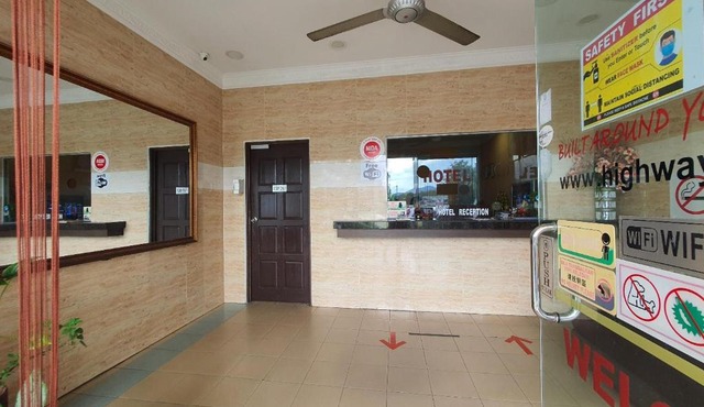 Highway Budget Hotel