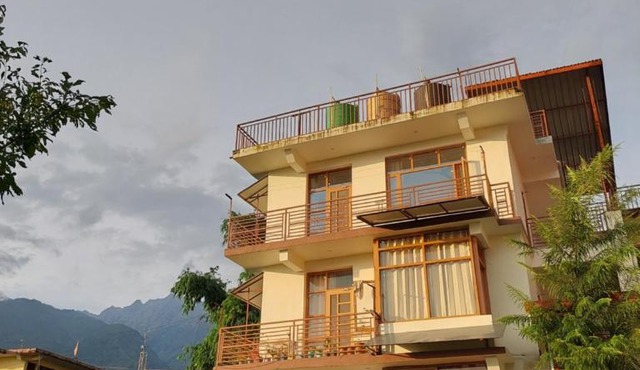 HIMVIGRAHA- Your Mountain Retreat