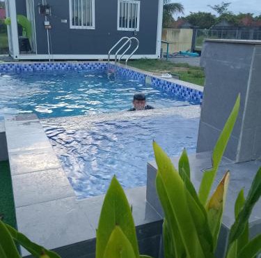 HJ Cabin Stay Private Pool Tanah Merah