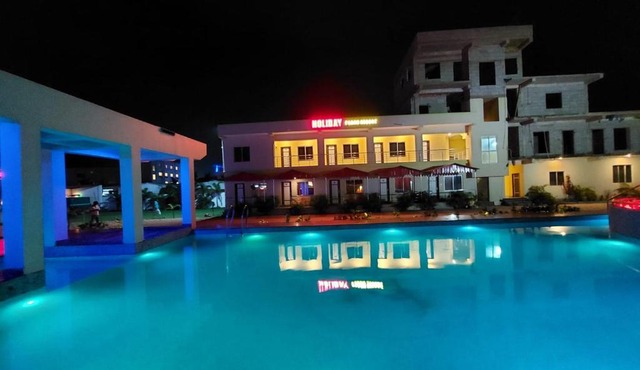 Holiday Beach Resort