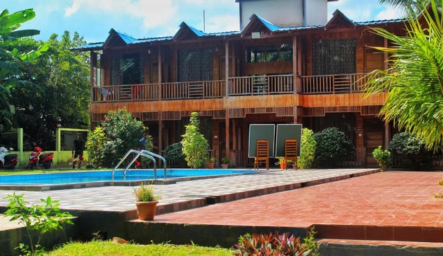 Holiday N Holiday Beach Resort And Spa
