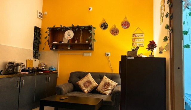 Home Stay with Power Backup and Lift in Electronic City