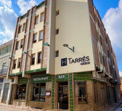 Hostal Tarrés in Anglés