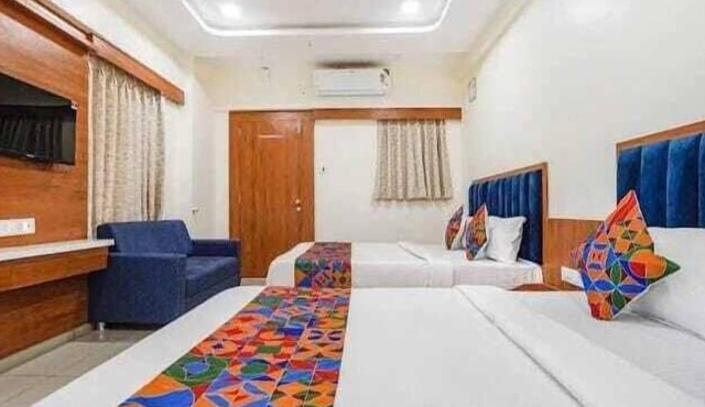 Hotel Akshar Palace