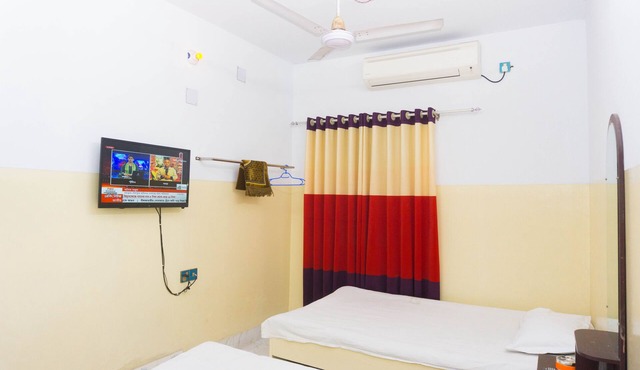 Hotel Al Sarwar - Deluxe Twin Room