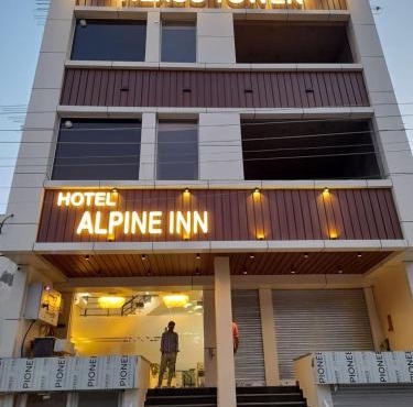 Hotel Alpine Inn