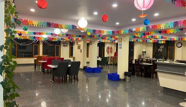 Hotel Ameera
