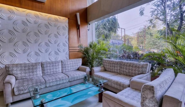 Hotel Amrit Residency